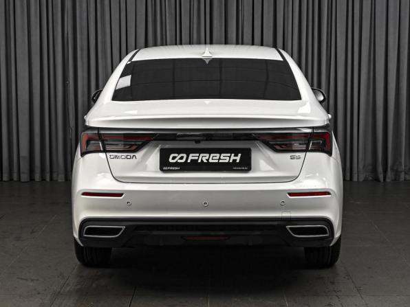Omoda S5 с пробегом 2024 года, цена 1 568 000 рублей, 9668 км, седан, Автокод Объявления