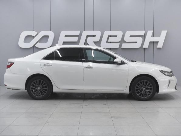 Toyota Camry VII (XV50) Рестайлинг 2 с пробегом 2017 года, цена 1 735 000 рублей, 235751 км, седан, Автокод Объявления