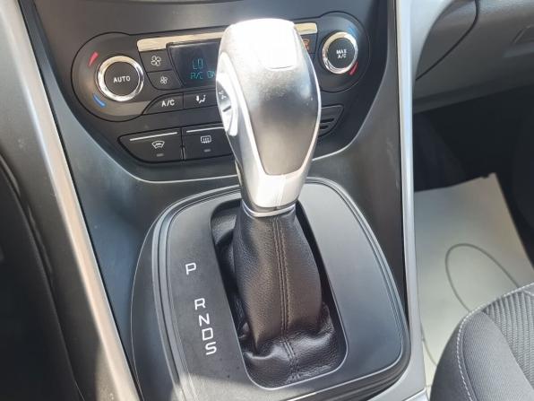 Ford Kuga II с пробегом 2015 года, цена 1 610 000 рублей, 86083 км, внедорожник, Автокод Объявления