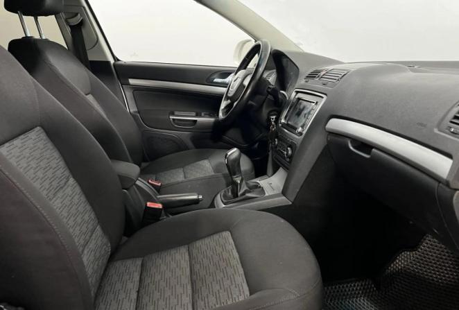 Skoda Octavia II (A5) Рестайлинг с пробегом 2013 года, цена 850 000 рублей, 212590 км, лифтбек, Автокод Объявления