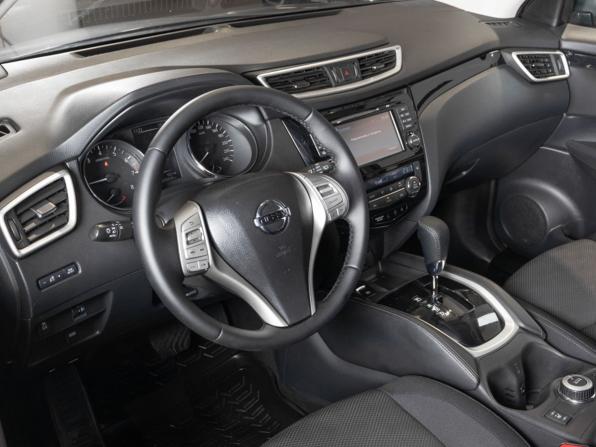 Nissan Qashqai II с пробегом 2017 года, цена 1 508 400 рублей, 225630 км, внедорожник, Автокод Объявления