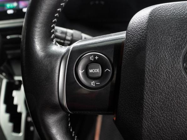 Toyota Sienta II Рестайлинг с пробегом 2021 года, цена 1 629 500 рублей, 62998 км, компактвэн, Автокод Объявления