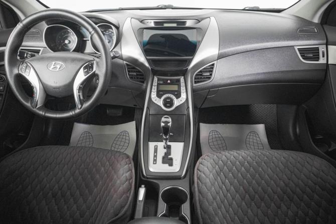 Hyundai Avante V с пробегом 2011 года, цена 1 099 000 рублей, 194000 км, седан, Автокод Объявления
