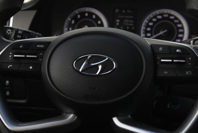 Hyundai Creta I Рестайлинг с пробегом 2021 года, цена 2 210 000 рублей, 62565 км, внедорожник, Автокод Объявления