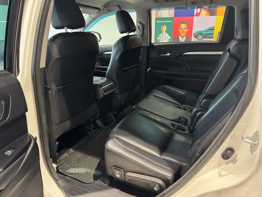 Toyota Highlander III (XU50) Екатеринбург  - изображение 13