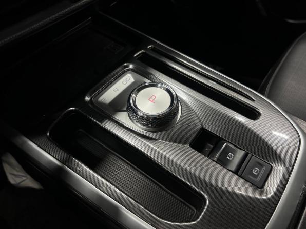 Haval Jolion I Рестайлинг с пробегом 2025 года, цена 2 400 000 рублей, 22368 км, внедорожник, Автокод Объявления