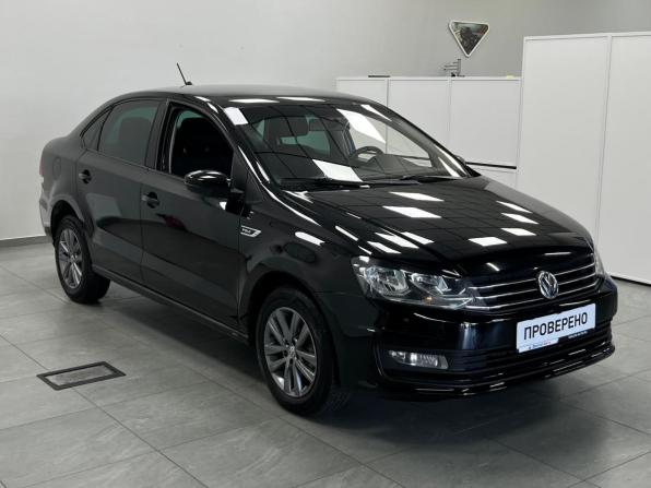 Volkswagen Polo V Рестайлинг с пробегом 2019 года, цена 999 000 рублей, 180000 км, седан, Автокод Объявления