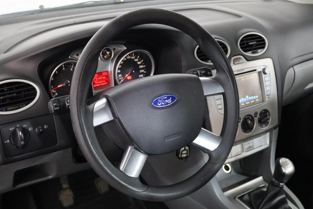 Ford Focus II Рестайлинг Санкт-Петербург  - изображение 9