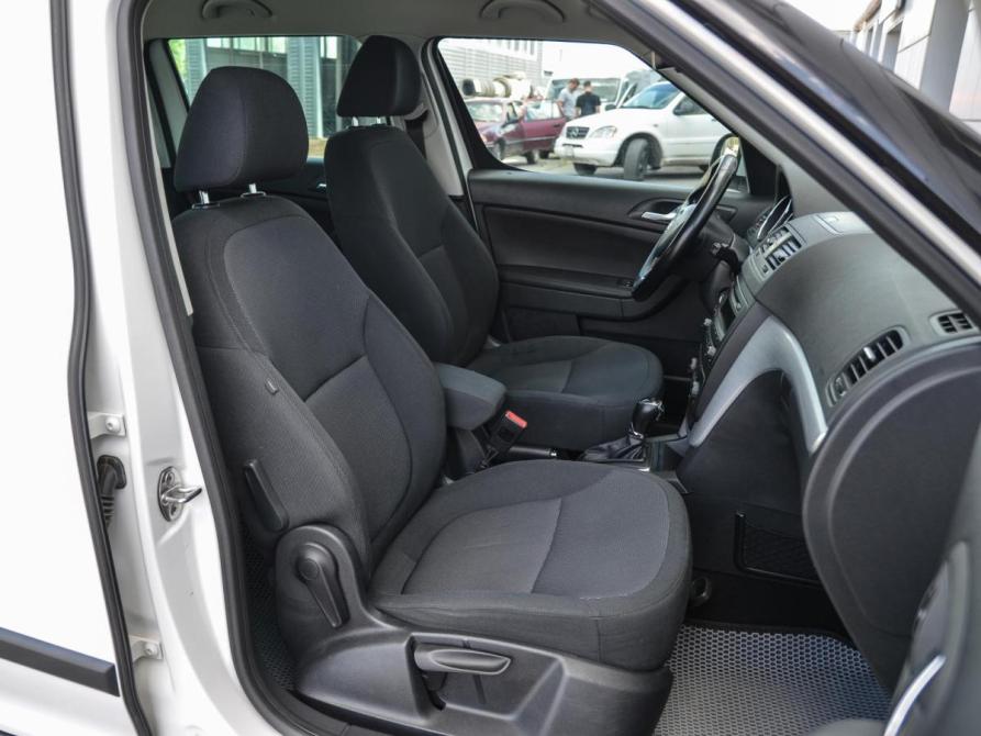 Skoda Yeti I Рестайлинг Курган  - изображение 8