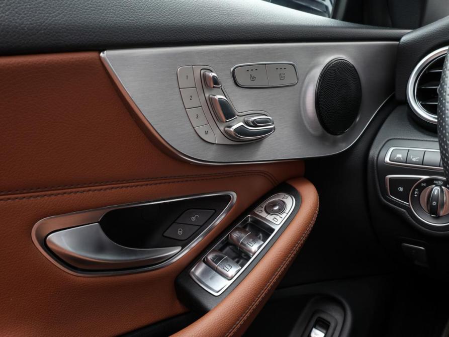 Mercedes-Benz C-Класс IV (W205) Рестайлинг Москва  - изображение 31