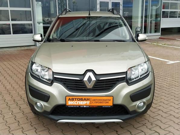 Renault Sandero II с пробегом 2015 года, цена 949 000 рублей, 56354 км, хэтчбек, Автокод Объявления