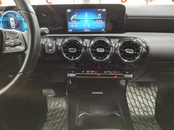 Mercedes-Benz A-Класс IV (W177) с пробегом 2019 года, цена 2 290 000 рублей, 83001 км, седан, Автокод Объявления