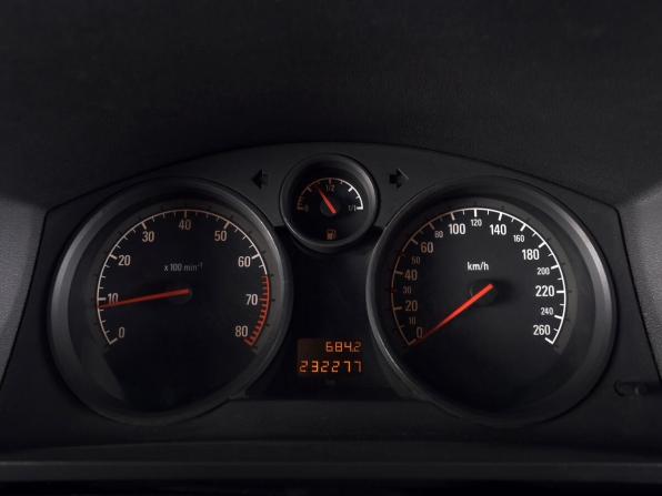 Opel Zafira B Рестайлинг с пробегом 2011 года, цена 549 999 рублей, 232106 км, компактвэн, Автокод Объявления