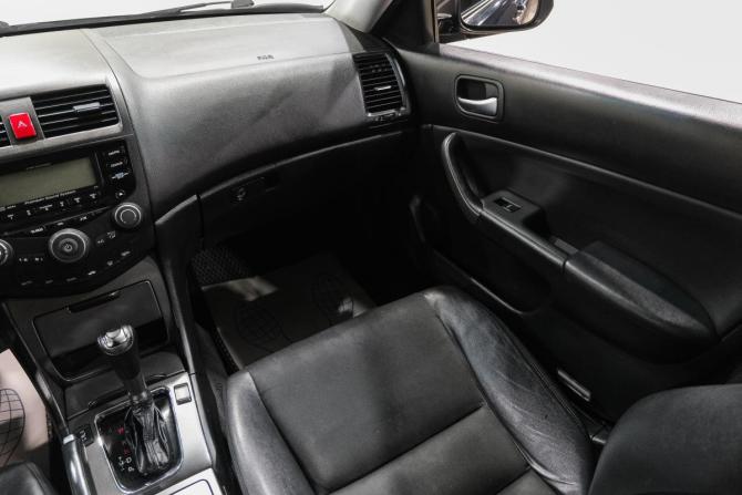 Honda Accord VII Рестайлинг с пробегом 2007 года, цена 799 000 рублей, 244000 км, седан, Автокод Объявления