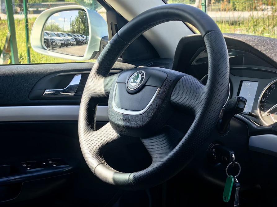 Skoda Octavia II (A5) Рестайлинг Санкт-Петербург  - изображение 11