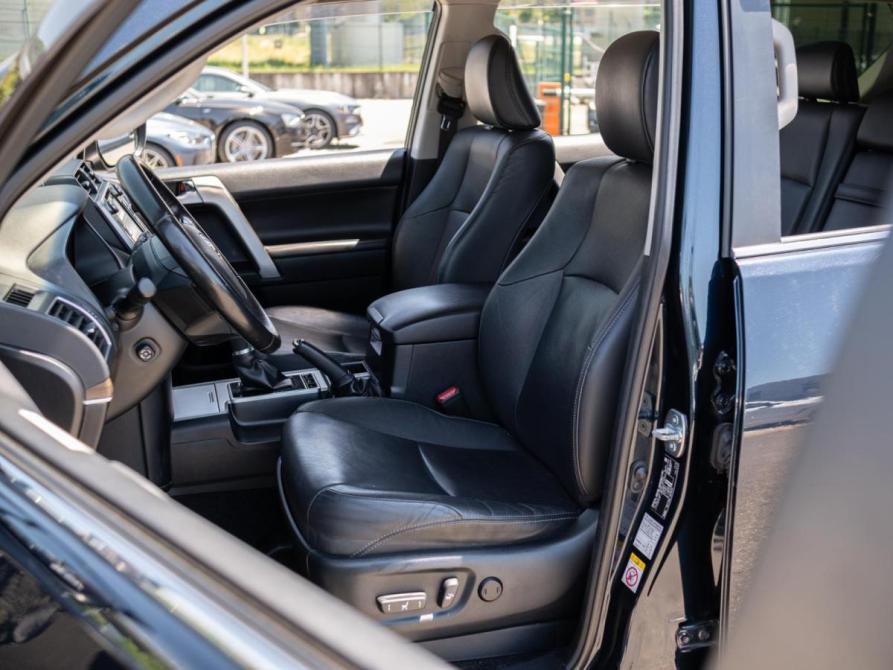 Toyota Land Cruiser Prado 150 Series Рестайлинг 2 Сочи  - изображение 11