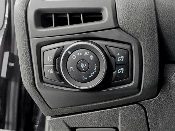 Ford Focus III Рестайлинг с пробегом 2017 года, цена 1 300 000 рублей, 109097 км, хэтчбек, Автокод Объявления