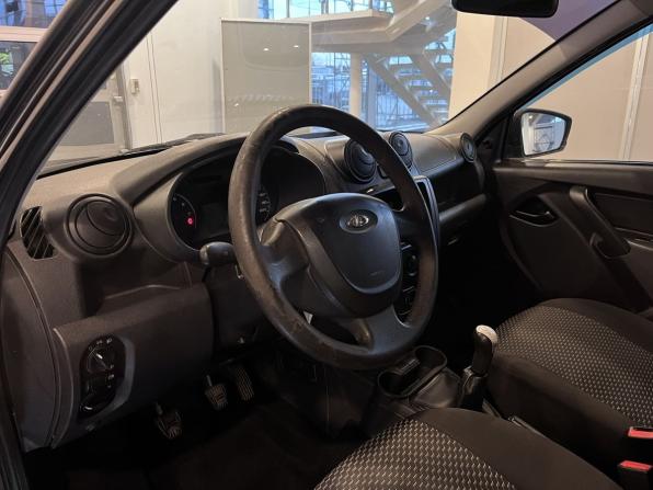 Lada (ВАЗ) Granta I с пробегом 2018 года, цена 422 000 рублей, 199159 км, седан, Автокод Объявления