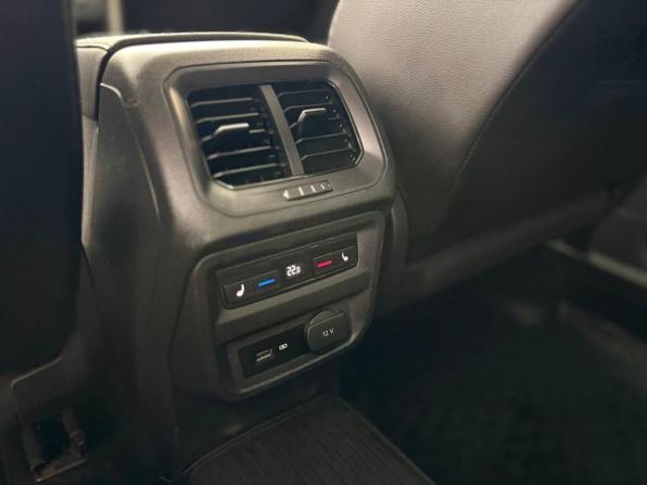 Volkswagen Tiguan II с пробегом 2020 года, цена 2 813 000 рублей, 88251 км, внедорожник, Автокод Объявления