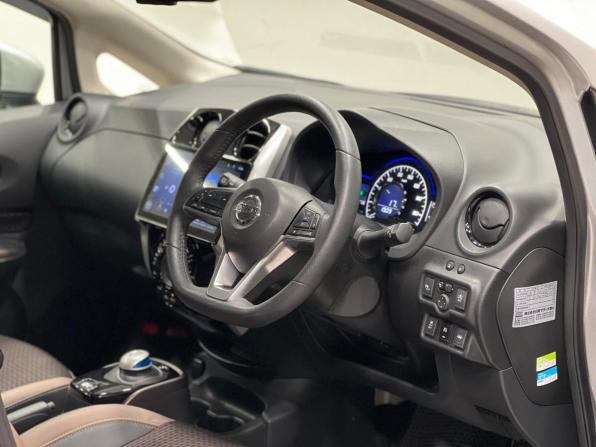 Nissan Note II Рестайлинг с пробегом 2018 года, цена 1 499 000 рублей, 39822 км, хэтчбек, Автокод Объявления