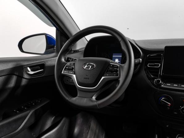 Hyundai Solaris II Рестайлинг с пробегом 2020 года, цена 1 635 000 рублей, 88159 км, седан, Автокод Объявления