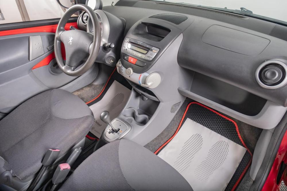 Peugeot 107 I Томск  - изображение 16