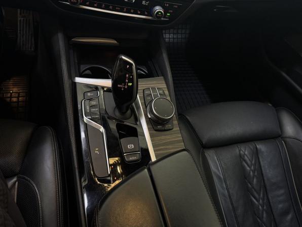 BMW 5 серии VII (G30/G31/G38) с пробегом 2019 года, цена 4 250 000 рублей, 139731 км, седан, Автокод Объявления