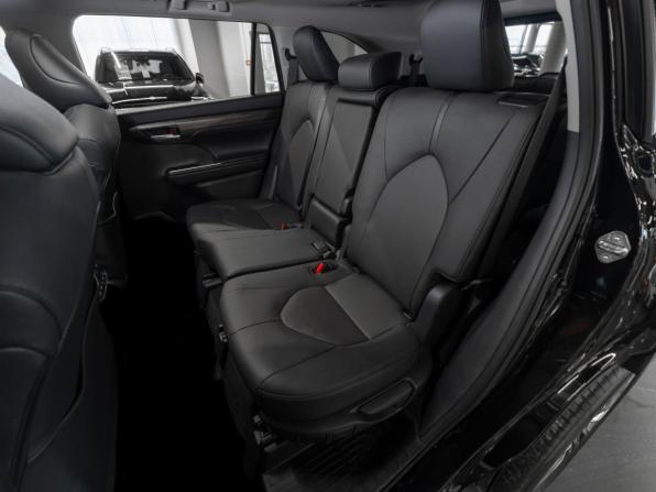 Toyota Highlander IV (XU70) с пробегом 2026 года, цена 5 250 000 рублей, 35 км, внедорожник, Автокод Объявления