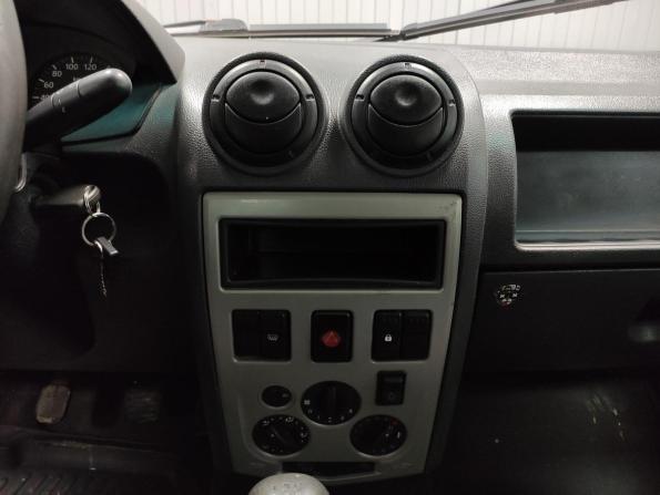 Renault Logan I с пробегом 2007 года, цена 275 000 рублей, 281000 км, седан, Автокод Объявления