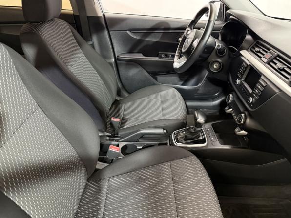 Kia Rio IV с пробегом 2019 года, цена 1 630 000 рублей, 45930 км, седан, Автокод Объявления