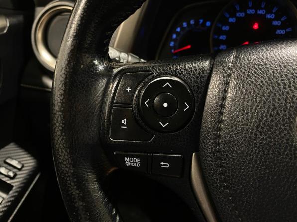 Toyota RAV4 IV (XA40) с пробегом 2015 года, цена 1 750 000 рублей, 200010 км, внедорожник, Автокод Объявления