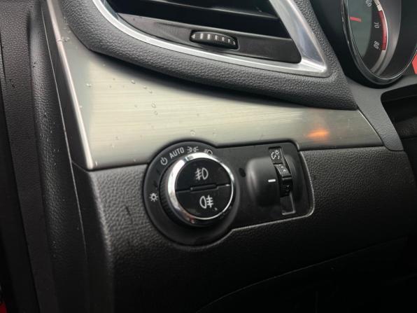Opel Mokka I с пробегом 2014 года, цена 1 099 000 рублей, 158000 км, внедорожник, Автокод Объявления
