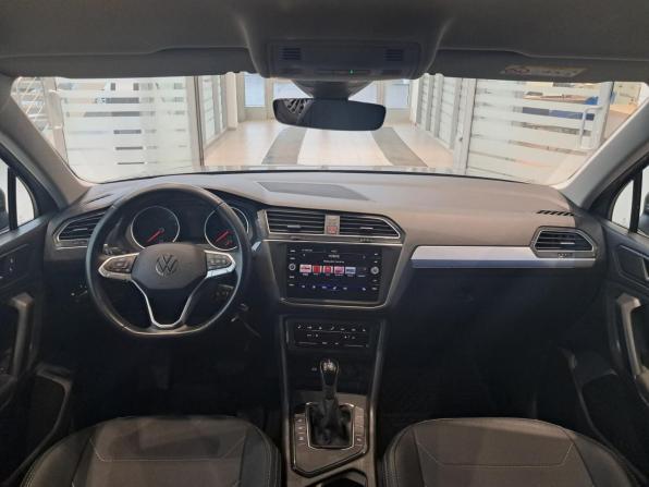 Volkswagen Tiguan II Рестайлинг с пробегом 2021 года, цена 2 674 000 рублей, 80864 км, внедорожник, Автокод Объявления