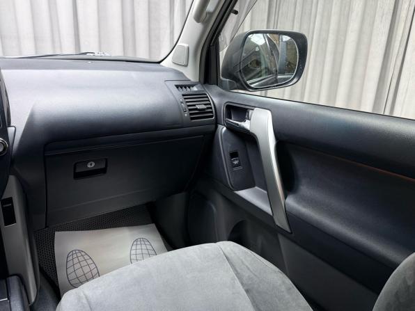 Toyota Land Cruiser Prado 150 Series с пробегом 2012 года, цена 2 999 000 рублей, 247170 км, внедорожник, Автокод Объявления