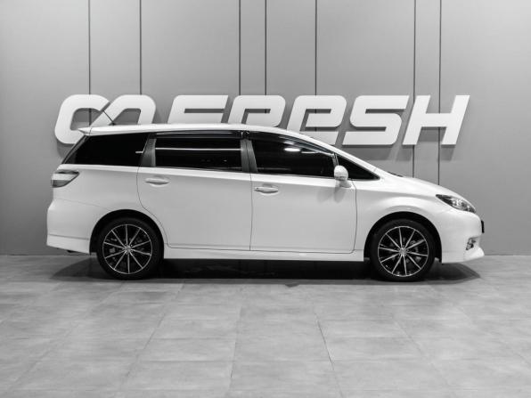 Toyota Wish II с пробегом 2012 года, цена 1 579 000 рублей, 174939 км, минивэн, Автокод Объявления