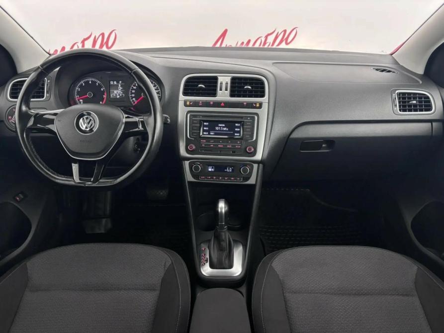 Volkswagen Polo V Рестайлинг Псков  - изображение 9