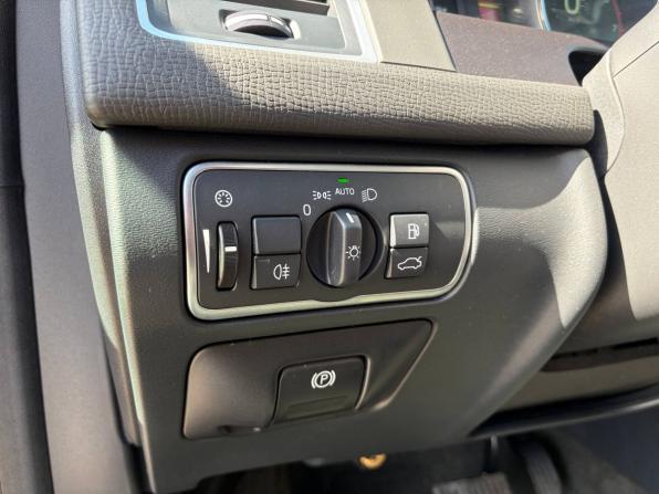 Volvo XC60 I Рестайлинг с пробегом 2015 года, цена 1 620 000 рублей, 205600 км, внедорожник, Автокод Объявления