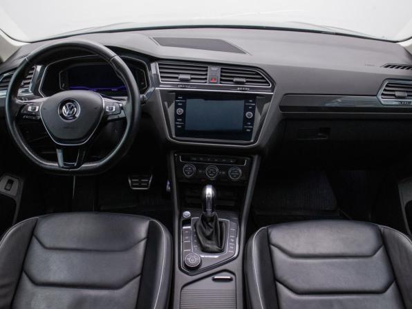 Volkswagen Tiguan II с пробегом 2019 года, цена 3 474 000 рублей, 81500 км, внедорожник, Автокод Объявления
