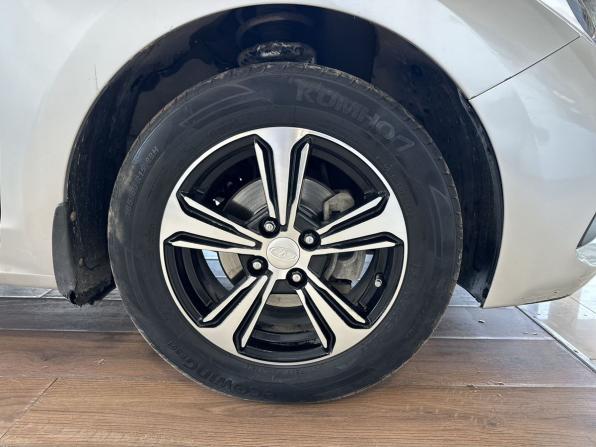 Hyundai Solaris II с пробегом 2019 года, цена 1 459 000 рублей, 57140 км, седан, Автокод Объявления