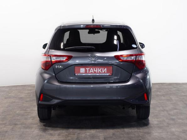 Toyota Vitz III (XP130) Рестайлинг 2 с пробегом 2018 года, цена 945 000 рублей, 90436 км, хэтчбек, Автокод Объявления