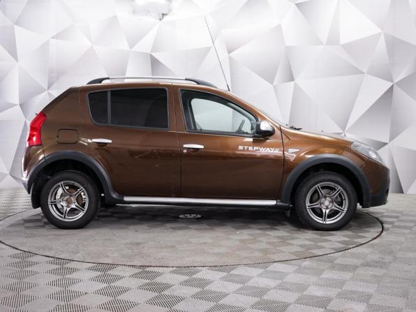 Renault Sandero I с пробегом 2013 года, цена 595 000 рублей, 187000 км, хэтчбек, Автокод Объявления