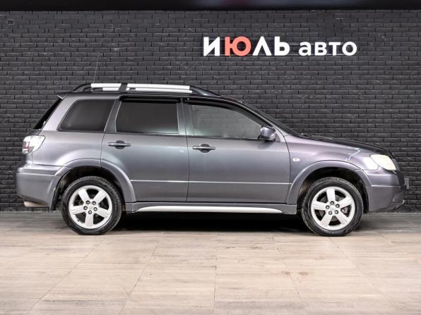 Mitsubishi Outlander I с пробегом 2006 года, цена 750 000 рублей, 288470 км, внедорожник, Автокод Объявления