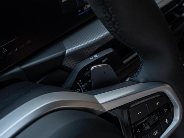 BMW 3 серии VII (G2x) Рестайлинг 2 с пробегом 2025 года, цена 6 200 000 рублей, 3128 км, седан, Автокод Объявления