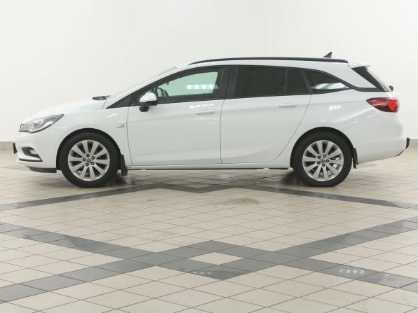 Opel Astra K с пробегом 2018 года, цена 1 099 000 рублей, 229500 км, универсал, Автокод Объявления