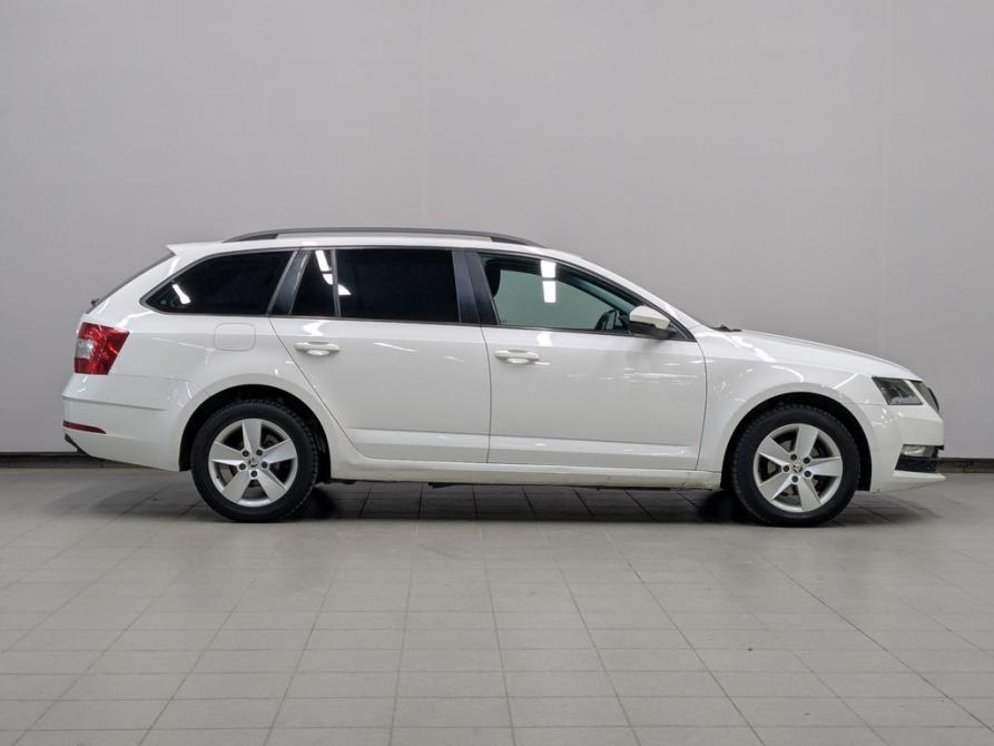 Skoda Octavia III (A7) Рестайлинг Москва  - изображение 7