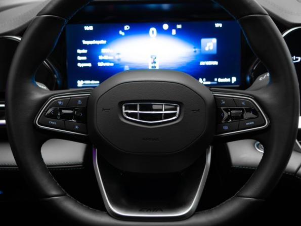 Geely Monjaro I Рестайлинг с пробегом 2025 года, цена 3 889 000 рублей, 16665 км, внедорожник, Автокод Объявления
