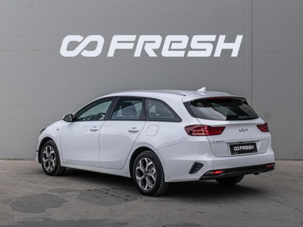 Kia Ceed III Рестайлинг с пробегом 2022 года, цена 2 260 000 рублей, 41418 км, универсал, Автокод Объявления