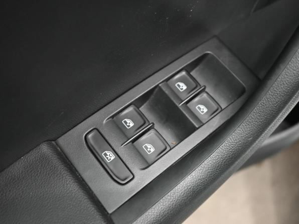 Volkswagen Polo VI с пробегом 2021 года, цена 1 490 000 рублей, 64864 км, лифтбек, Автокод Объявления