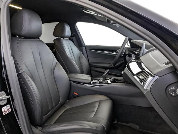 BMW 5 серии VII (G30/G31/G38) с пробегом 2019 года, цена 3 590 000 рублей, 89425 км, седан, Автокод Объявления