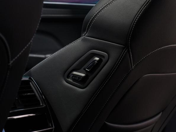 Skoda Superb III Рестайлинг с пробегом 2024 года, цена 3 690 000 рублей, 37160 км, лифтбек, Автокод Объявления